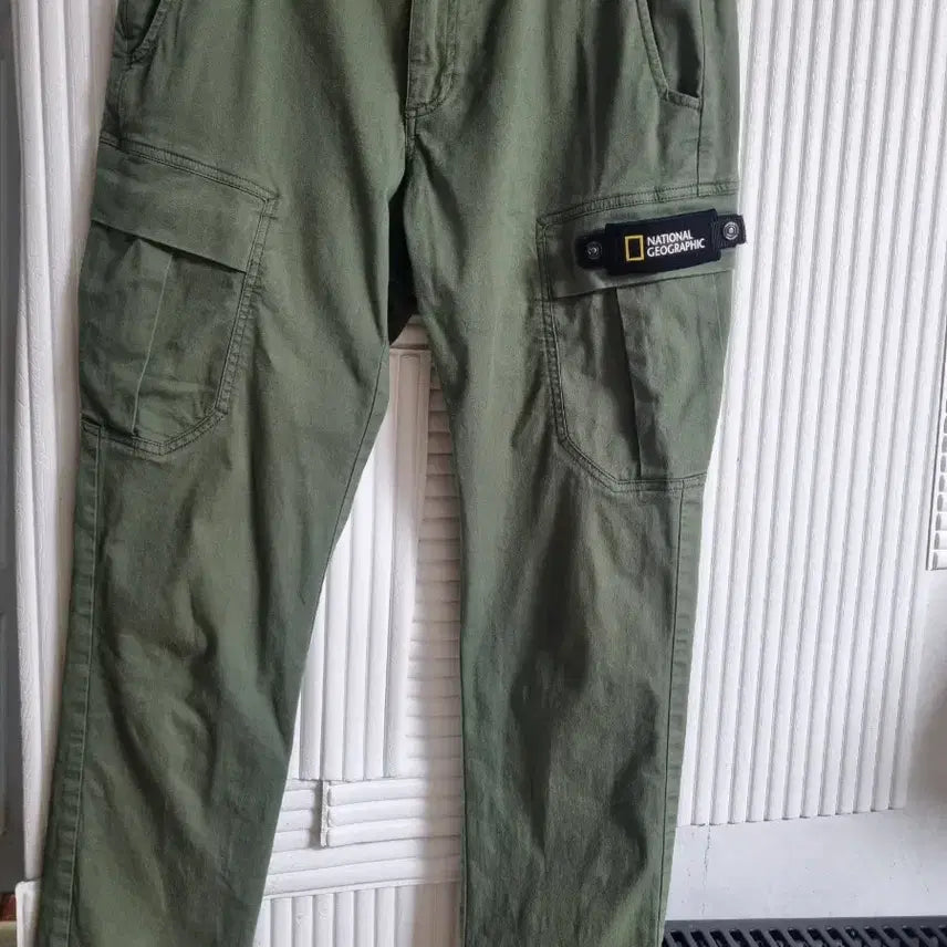 [BUNJANG] National Geographic Cargo Pants Khaki Size 32 / 내셔널지오그래픽 카고 팬츠  카키 사이즈32