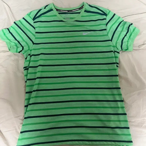 [BUNJANG] Nike Dri-FIT Short-Sleeve T-Shirt XL / 나이키 드라이핏 반팔xl