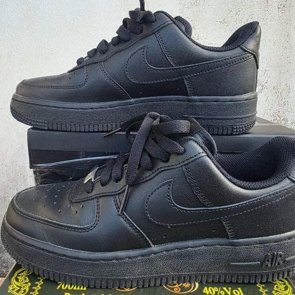 [BUNJANG] Nike Air Force 1 '07 Low Triple Black / 나이키 에어 포스 1 '07 로우 트리플 블랙 230