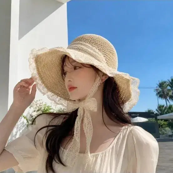 [BUNJANG] Wide Brim Straw Hat with Lace and Ribbon / 밀짚모자 레이스 리본 챙 넓은 모자