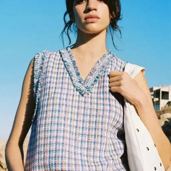 [BUNJANG] MAJE Tweed Fringe Vest Sleeveless Blouse - Blue/Pink Pearl Glitter / 마쥬 MAJE 트위드 프린지 베스트 브이넥 조끼 탑 민소매 나시 레이어드 블라우스 펄 반짝이 글리터 블루 핑크