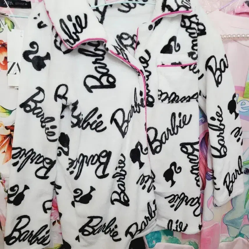 [BUNJANG] Barbie Pajama Set / 바비 파자마 잠옷 에메필