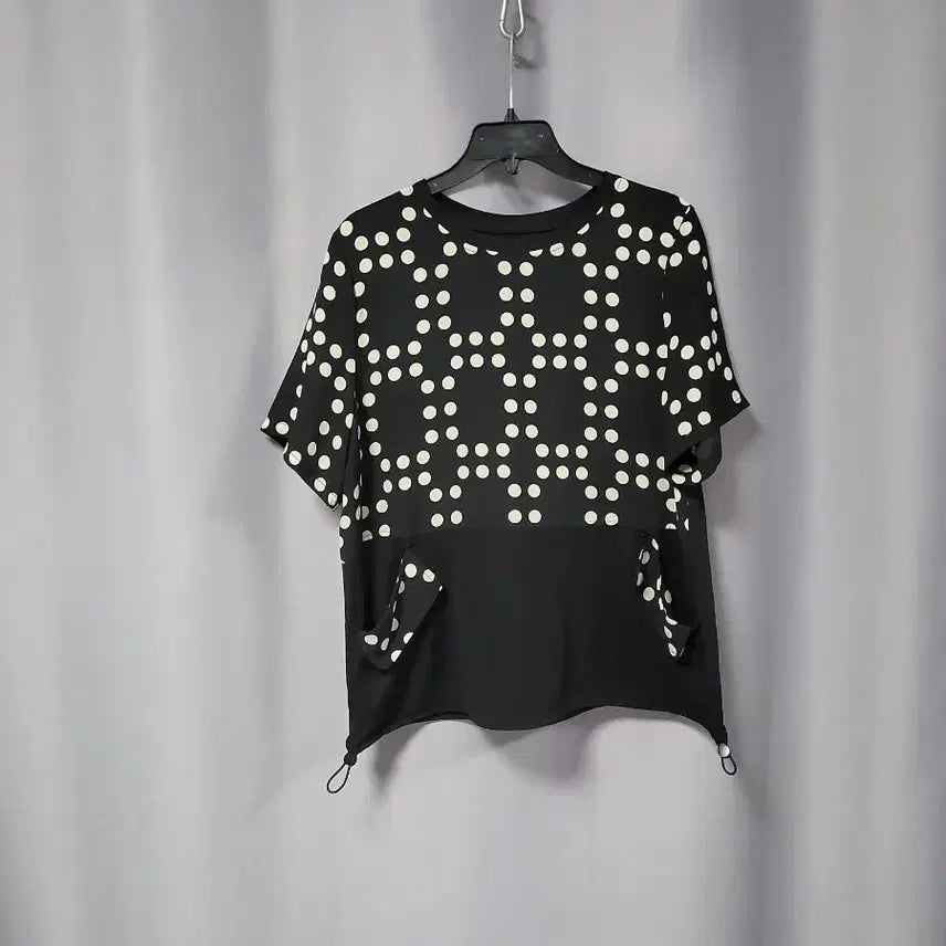[BUNJANG] Polka Dot Pocket Spandex Top / 도트무늬 포켓 스판티