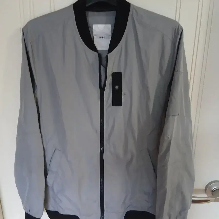 [BUNJANG] HUM Flight Jacket Grey 100 / HUM 항공점퍼그레이  100
