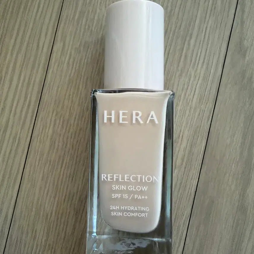 [BUNJANG] Hera Glow Foundation 13N1 / 헤라 글로우 파운데이션 13N1