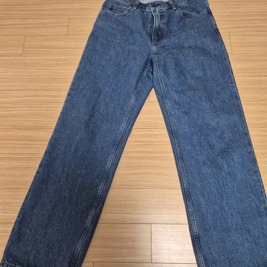 [BUNJANG] Uniqlo JWA Wide Denim Pants (Size 31) / 유니클로 jwa 청바지 31
