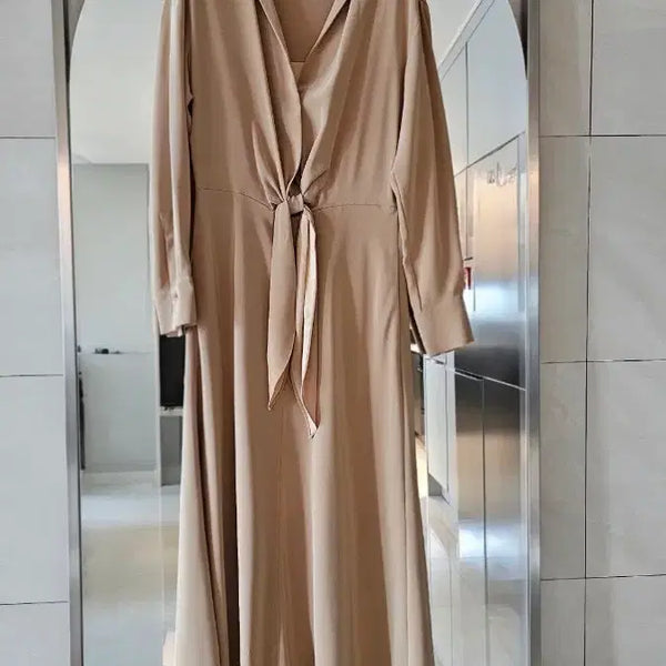 [BUNJANG] Vince New Beige Dress / 빈스 새상품 베이지 원피스