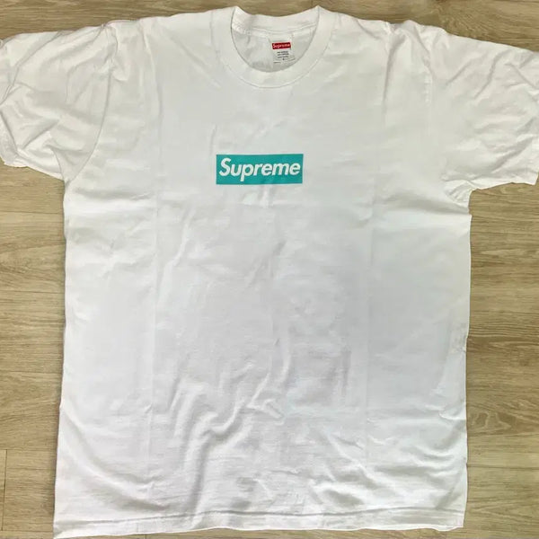 [BUNJANG] Supreme x Tiffany & Co. Collaboration T-Shirt (Authentic) / (정품/L) 슈프림 티파니앤코 콜라보 티셔츠