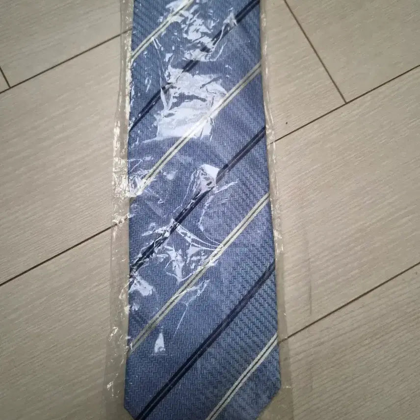 [BUNJANG] Daks Italy Imported Silk Necktie / 정가19만원 닥스 이태리 수입 넥타이(새상품)