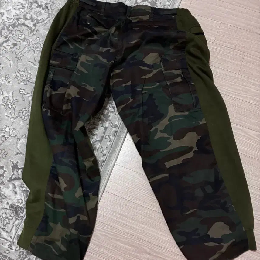 [BUNJANG] Bless Over Jogging Pants Green Camo / [S] bless 블레스 오버조깅 팬츠 그린 카모