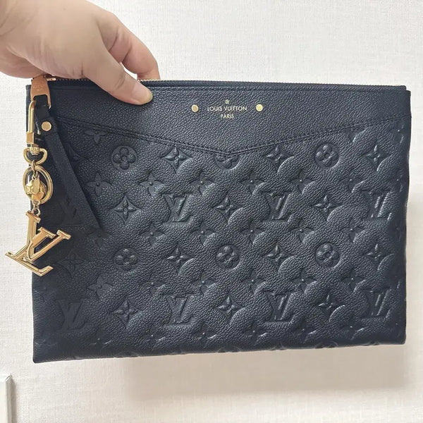 [BUNJANG] Louis Vuitton Daily Pouch Clutch M62937 / 루이비통 클러치