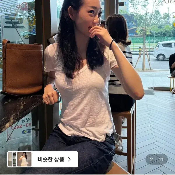 [BUNJANG] Delicious Blanc U-Neck Tee Navy / 딜리셔스블랑 유넥티 u neck tee  (navy)