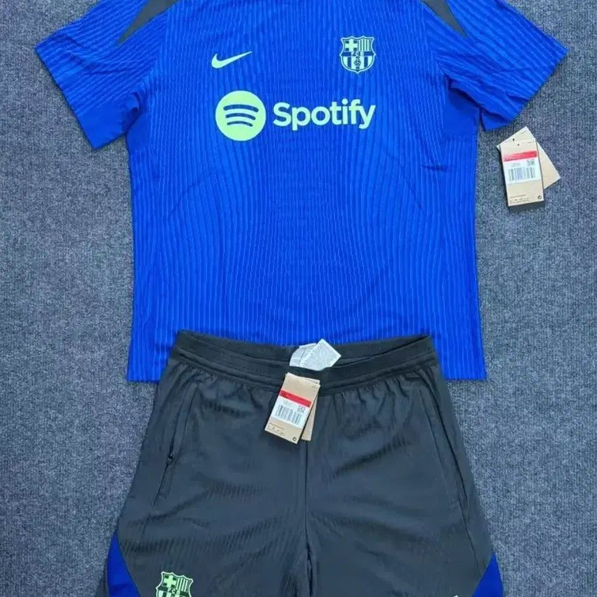 [BUNJANG] Nike 24-25 Barcelona Dri-FIT ADV Authentic Training Short Sleeve Jersey / [해외직구] NIKE나이키 24-25 바르셀로나  Dri-FIT ADV 어센틱 트레이닝 반팔