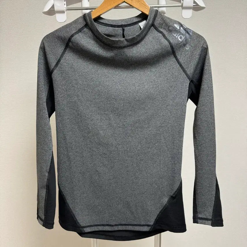 [BUNJANG] Adidas Techfit Long Sleeve T-Shirt (Size M) / 아디다스 테크핏 기능성 긴팔티셔츠 M사이즈