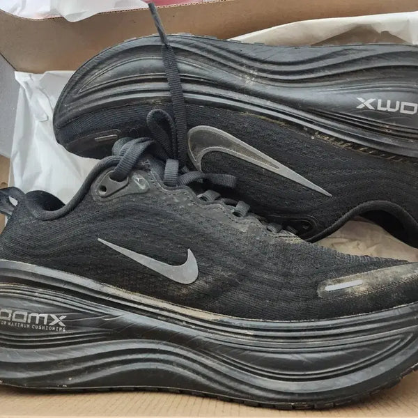 [BUNJANG] Nike Women's Vomero+ Road Running Shoe HV8154-001 / 나이키 우먼스 보메로 플러스 로드 러닝화 HV8154-001 250mm 팝니다