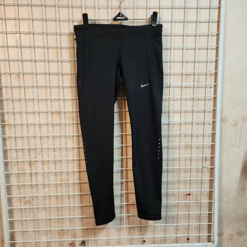 [BUNJANG] Nike Dri-FIT Women's Leggings Size 27 / (새상품)나이키드라이핏레깅스(여27)