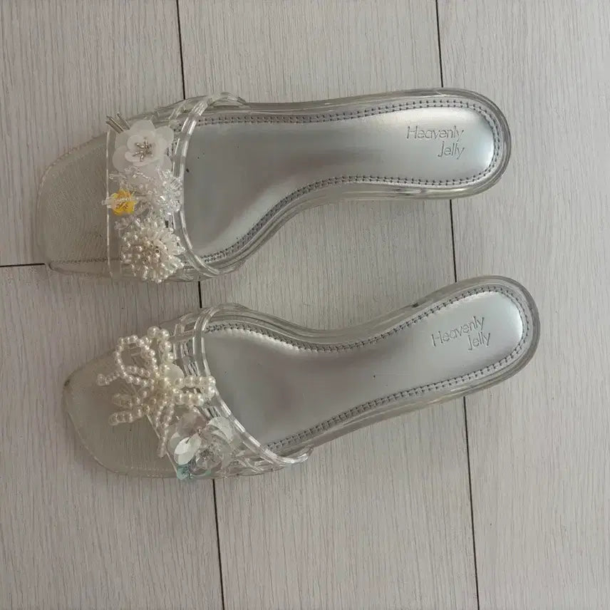 [BUNJANG] Heavenly Jelly Mule Sandals with Transparent Beads (245) / 해븐리젤리 뮬 샌들 투명 비즈 장식 245
