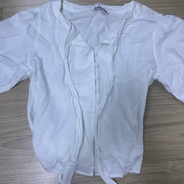 [BUNJANG] Ayou Seoul Women's White Short Sleeve Blouse / 아유서울 여성 반팔 블라우스 화이트