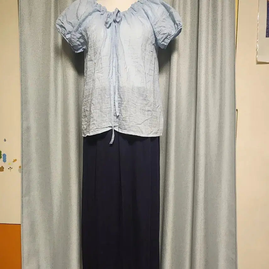 [BUNJANG] Sky Blue Blouse / 소라색 블라우스