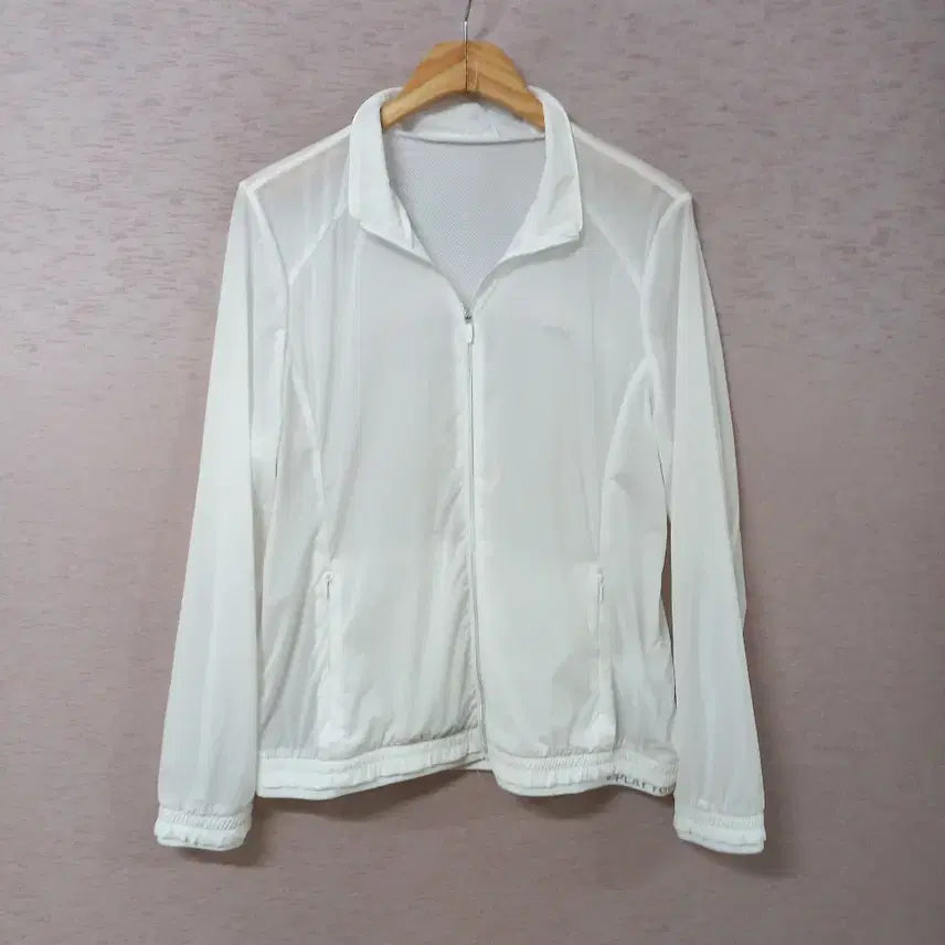 [BUNJANG] PING Ivory Zip-Up Windbreaker Jacket (Women's) / B7-30/PING 아이보리 집업 바람막이자켓 여성