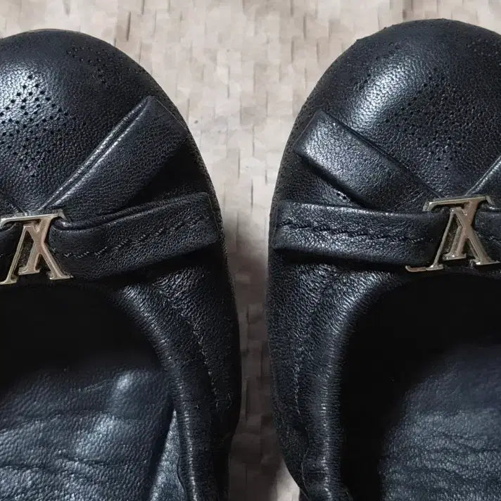[BUNJANG] Louis Vuitton Genuine Ballerina Flat Shoes / 루이비통 정품 발레리나 플랫슈즈 판매합니다