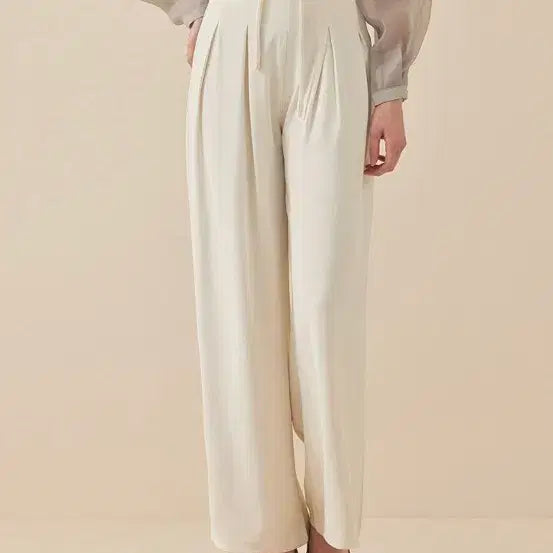 [BUNJANG] MAGGEN String Pleated Chilling Pants (Size 55) / 매긴 스트링 플리츠 칠링 팬츠 55