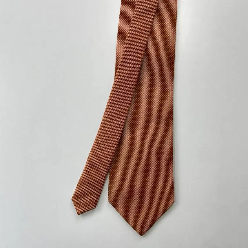 [BUNJANG] Yves Saint Laurent (YSL) Authentic Silk Necktie / 입생로랑(YSL) 명품 정품 넥타이