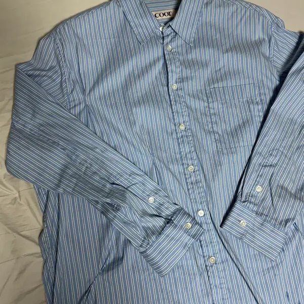 [BUNJANG] COOR Striped Shirt / COOR 스트라이프 셔츠