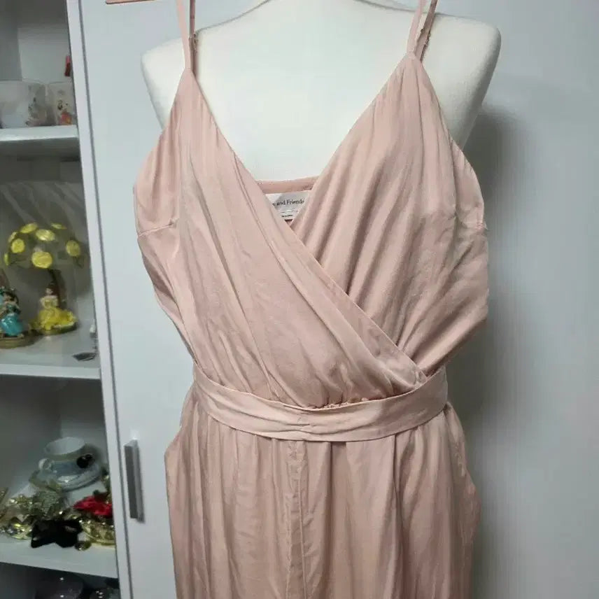 [BUNJANG] Lovers + Friends Sleeveless Jumpsuit Pants / 미국브랜드 Lovers + Friemds 나시 점프수트 원피스 팬츠