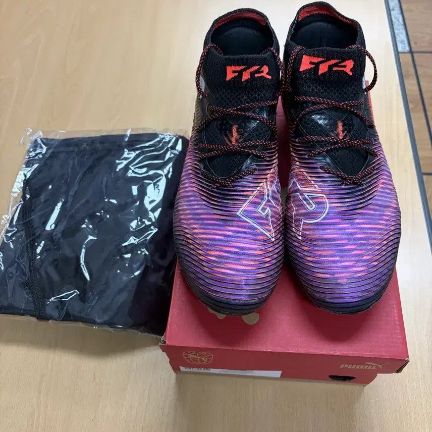 [BUNJANG] Puma Future Ultimate MG FG Soccer Cleats 265 / 푸마 퓨처 얼티메이트 mg 265
