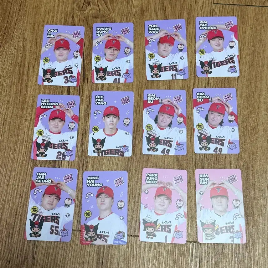 [BUNJANG] KIA Tigers Kuromi Photocard Set (12 pcs) / KIA 타이거즈 쿠로미 포토카드 12장