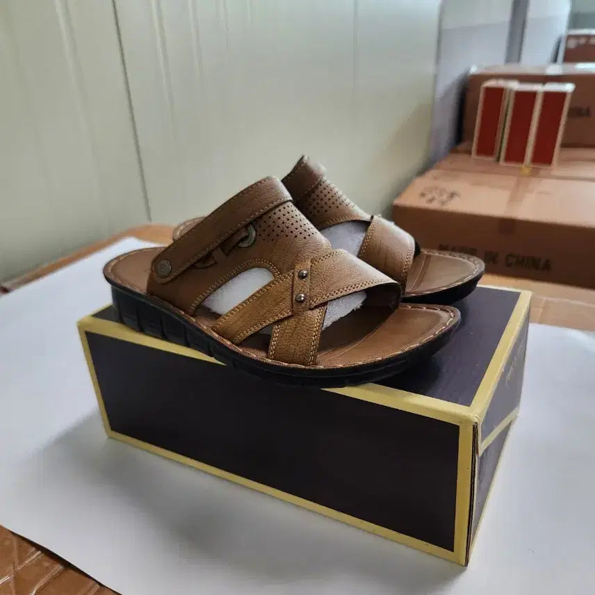 [BUNJANG] Men's Leather Sandals Slippers (250-275mm) / 남성 샌들슬리퍼 (250 275)