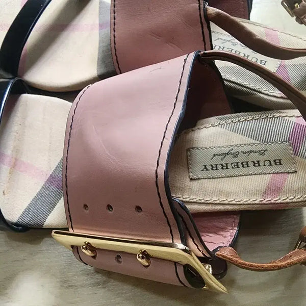 [BUNJANG] Burberry Buckle Sandals Pink/Beige Leather / 버버리 버클샌들 핑크/베이지