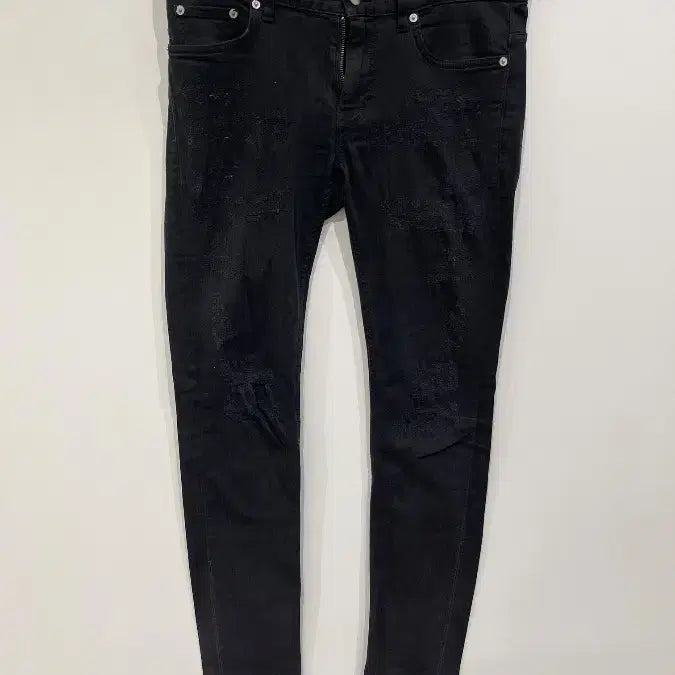 [BUNJANG] BLACK DENIM Knights Black Slim Fit Denim Pants / [기타] 블랙데님 나이츠 블랙 슬림핏 데님 팬츠