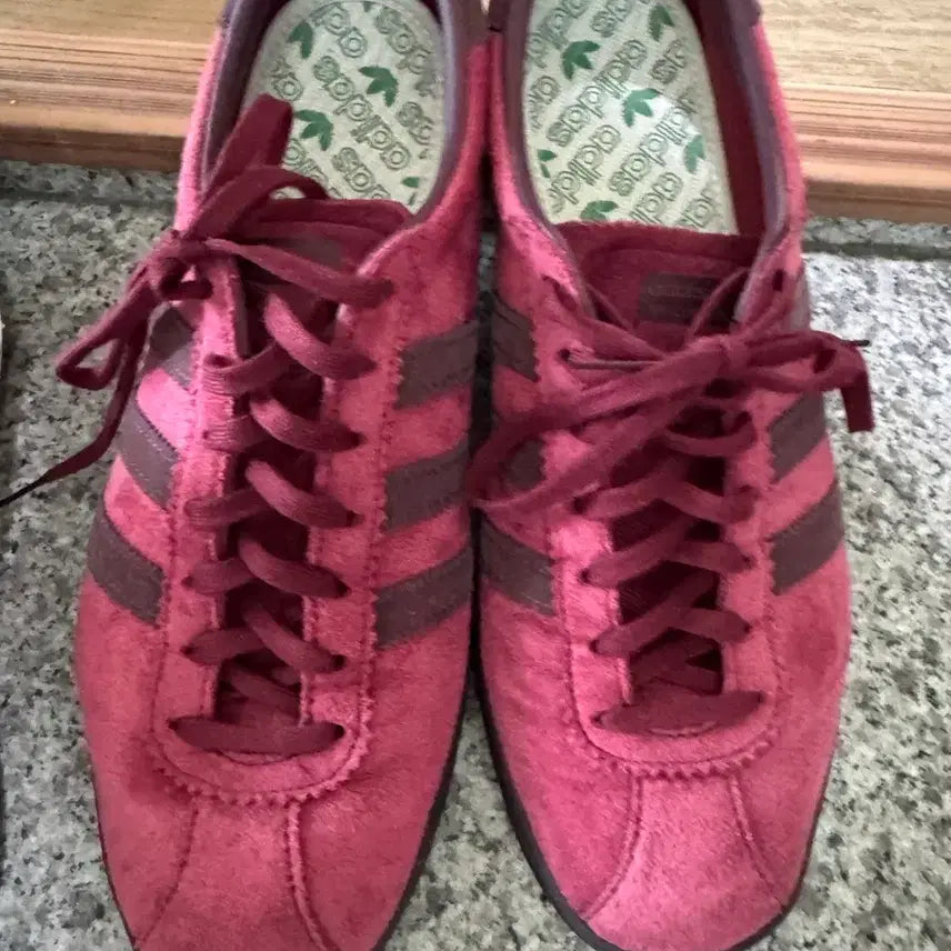 [BUNJANG] Adidas Tobacco Burgundy Sneakers / 아디다스 토바코 버건디