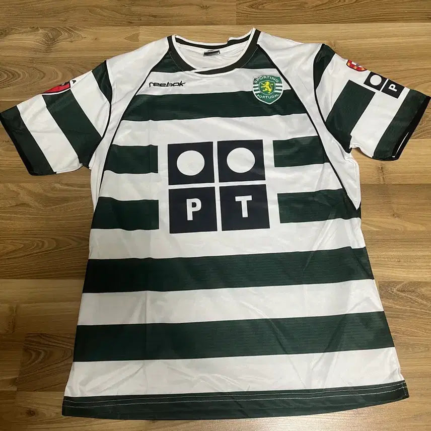 [BUNJANG] Cristiano Ronaldo Sporting CP 2002/2003 #28 First Season Replica Jersey / 02/03 호날두 스포르팅 28번 첫시즌 유니폼