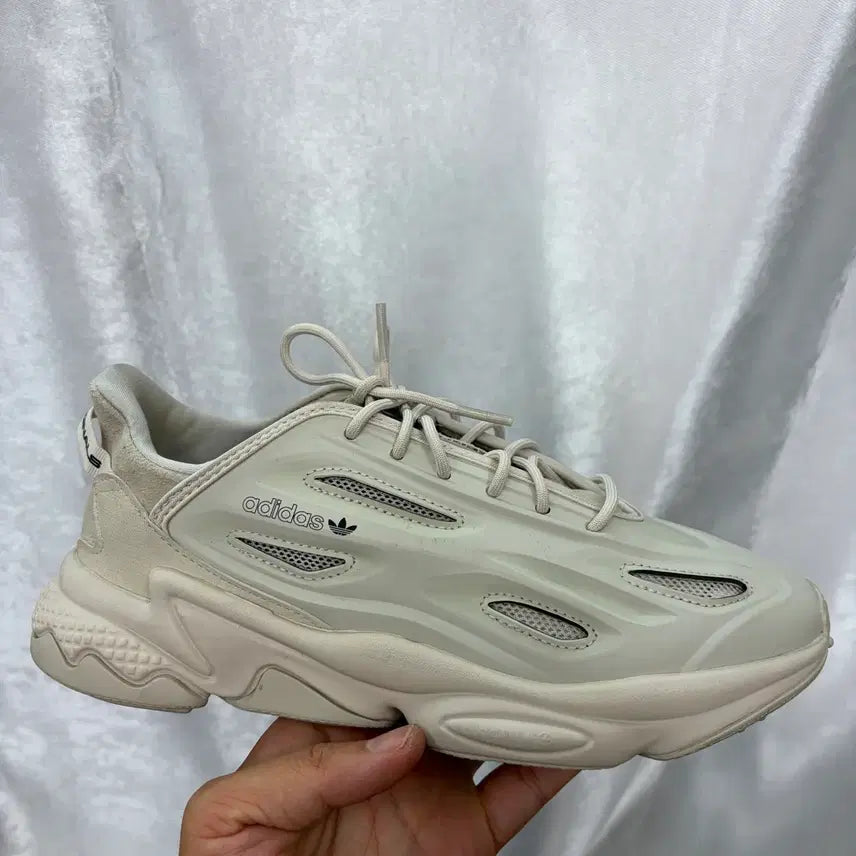 [BUNJANG] Adidas Ozweego Celox Sneakers Size 240 / 아디다스 오즈위고 셀록스 운동화 사이즈240 팝니다