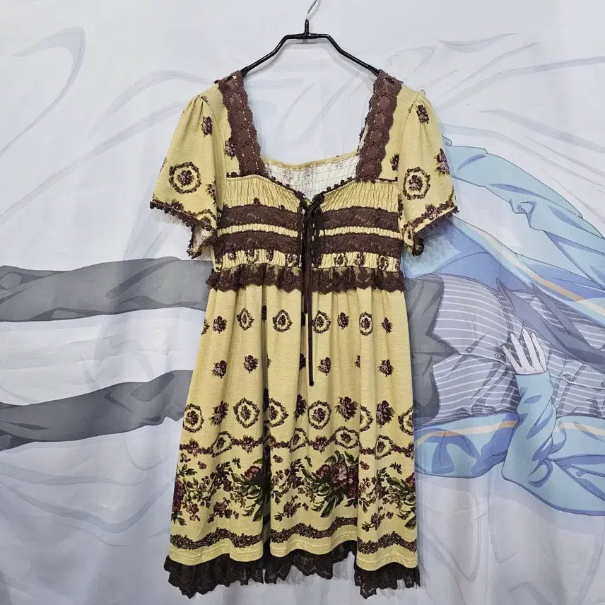 [BUNJANG] Axes Femme Beige Floral Pattern Dress / axes femme  엑세스팜  원피스