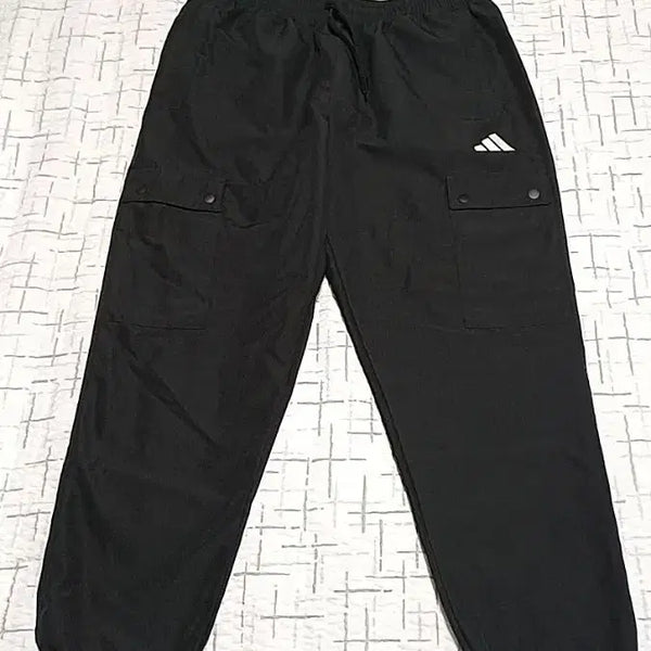 [BUNJANG] Adidas Lightweight Woven Jogger Pants (36" Waist, 99cm Length) / 아디다스 얇은우븐 조거팬츠 실측36인치 기장99