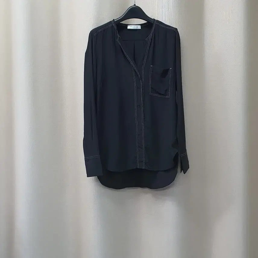 [BUNJANG] Sandro Silk Long Sleeve V-Neck Blouse / 산드로 실크 긴소매 브이넥 블라우스