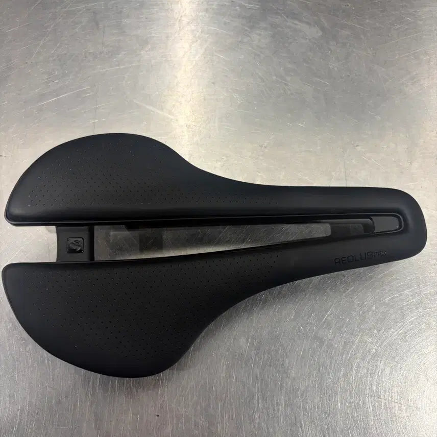 [BUNJANG] Trek Aeolus Pro 155mm Saddle / 트렉 에올루스 프로 155mm 안장