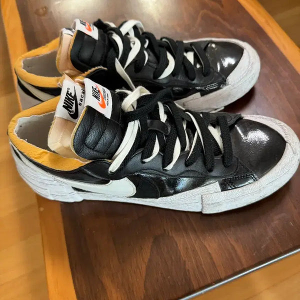 [BUNJANG] Nike x Sacai Blazer Low Black Sneakers / 나이키 사카이 블레이저 로우 블랙