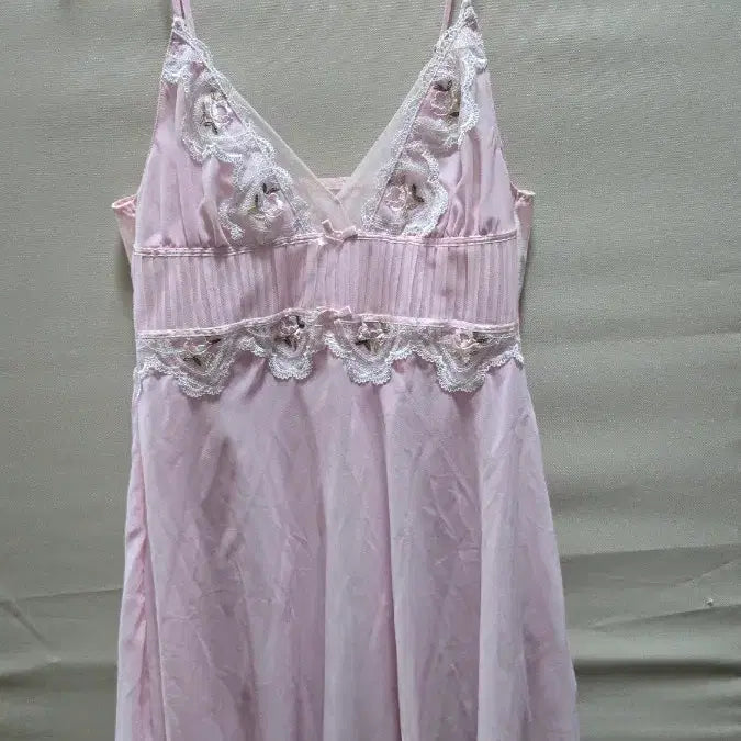 [BUNJANG] Lovely Pink Lace & Floral Embroidered Slip - Size 90 / 슬립90