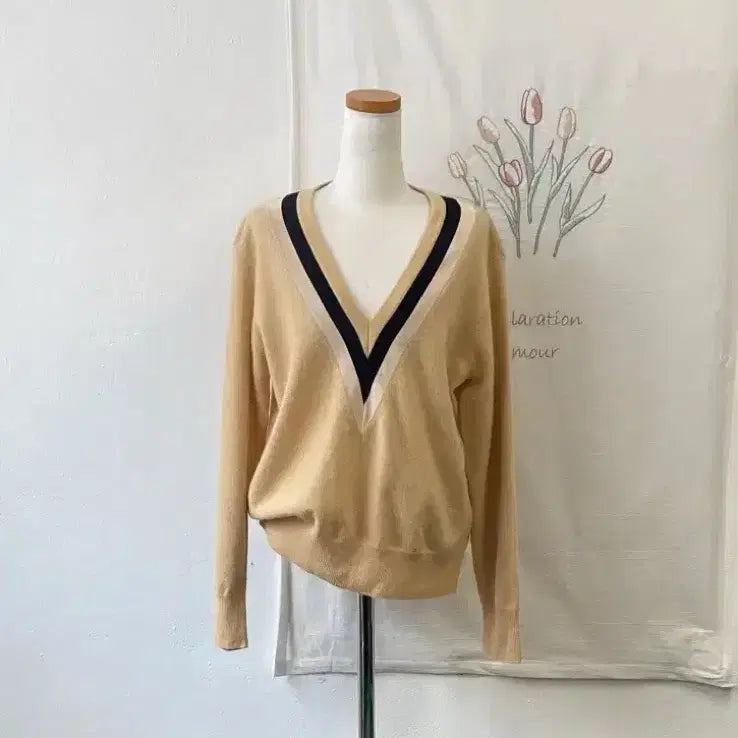 [BUNJANG] Sandro Paris Wool Cashmere Blend V-Neck Knit Free Size / 산드로 파리스 울 캐시미어 혼방 브이넥 니트 free
