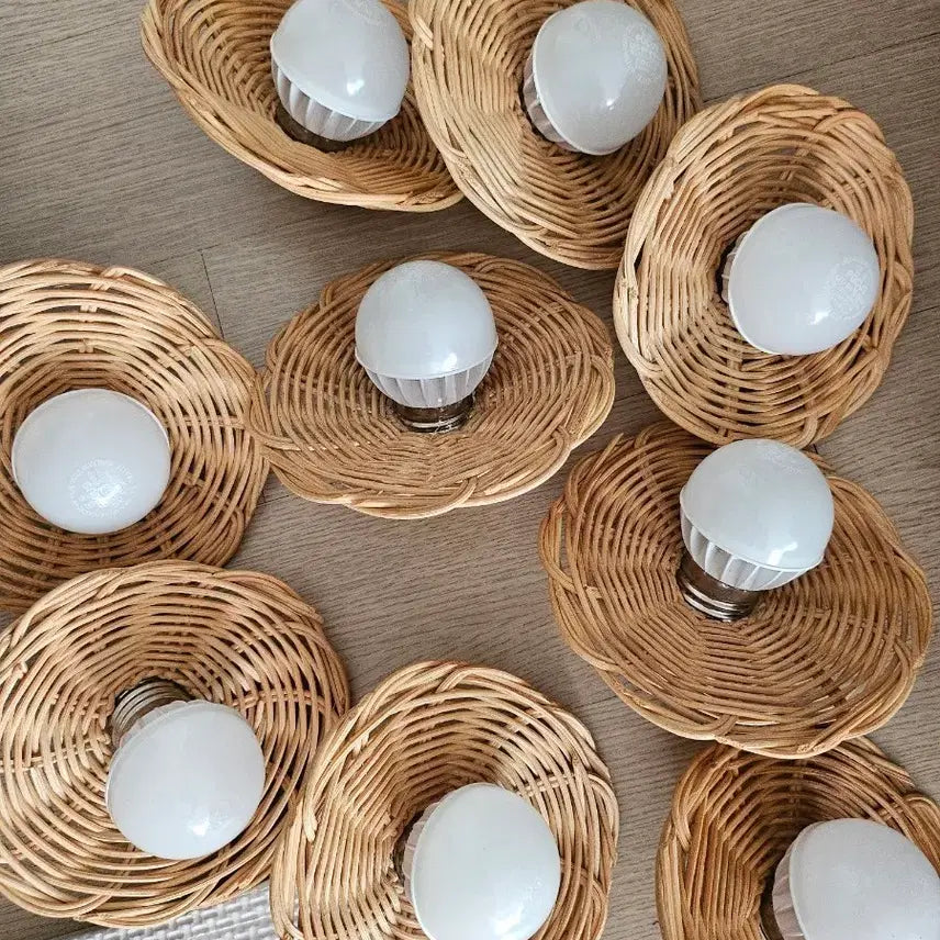 [BUNJANG] Primory Rattan 9-Bulb String Lights with Case / 프리모리 라탄9구 조명 케이스포함