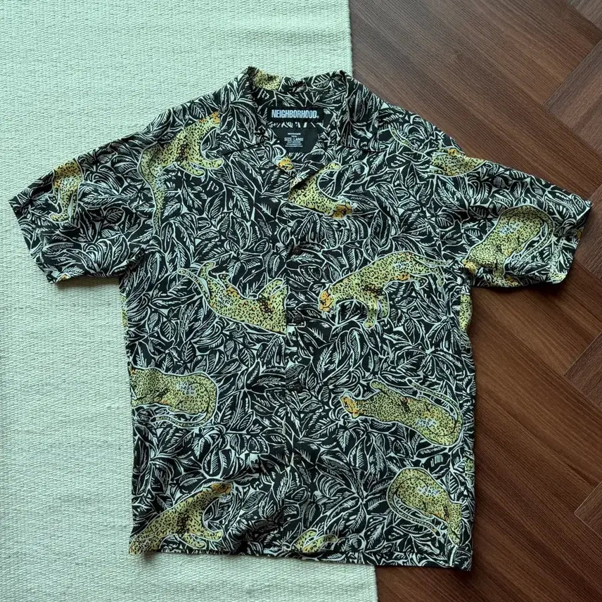 [BUNJANG] Neighborhood ALOHA PANTHER Short Sleeve Shirt Black L / 네이버후드 ALOHA PANTHER 반팔 셔츠 L