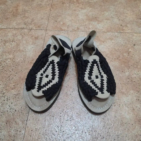 [BUNJANG] Chubasco Aztec Woven Sandals / 츄바스코 (Chubasco)- 제품명: 아즈텍 (AZTEC) 위빙