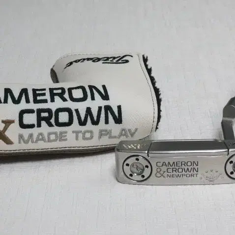 [BUNJANG] Limited Edition Scotty Cameron Newport White Crown 33-inch Putter with Authentic Cover / 한정판 스카티 카메론 뉴포트 화이트 크라운 33인치 퍼터 정품 커버 포함