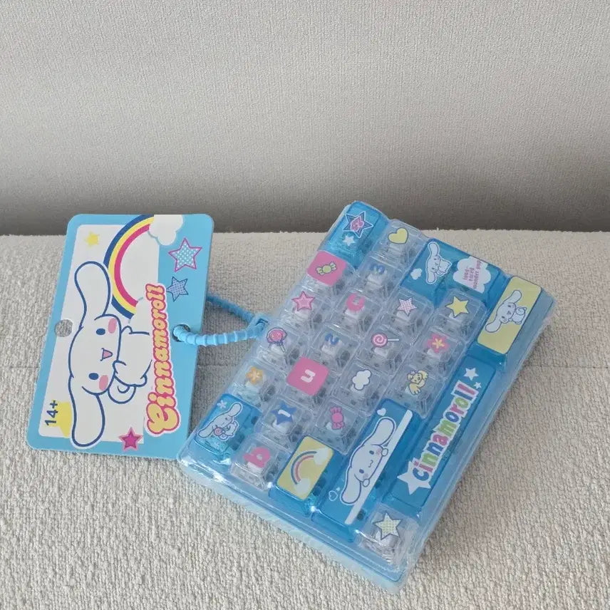 [BUNJANG] Sanrio Cinnamoroll Giant Keycap Keyring / 산리오 시나모롤 대왕 키캡 키링