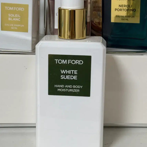 [BUNJANG] Tom Ford White Suede Hand and Body Moisturizer 240ml / 톰포드 화이트스웨이드 바디로션  핸드앤바디 모이스처라이저 240ml